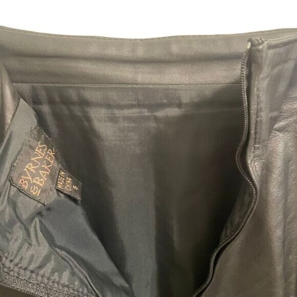 Vintage Byrnes & Baker Black Leather Pencil Skirt High-Waisted Knee Length SZ 6 - Picture 8 of 9